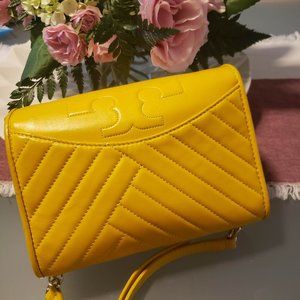 Tory Burch Alexa Crossbody Purse